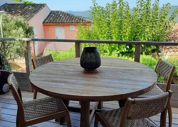 Tres Bel A Santa Giulia
